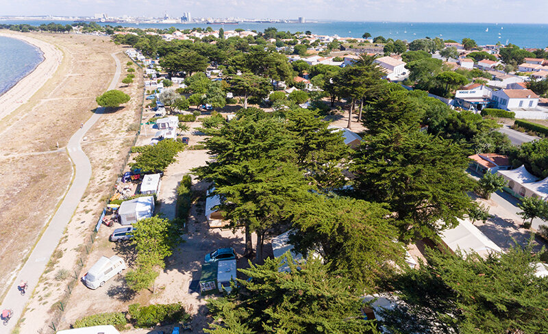 Camping Le Platin - La redoute vue du ciel