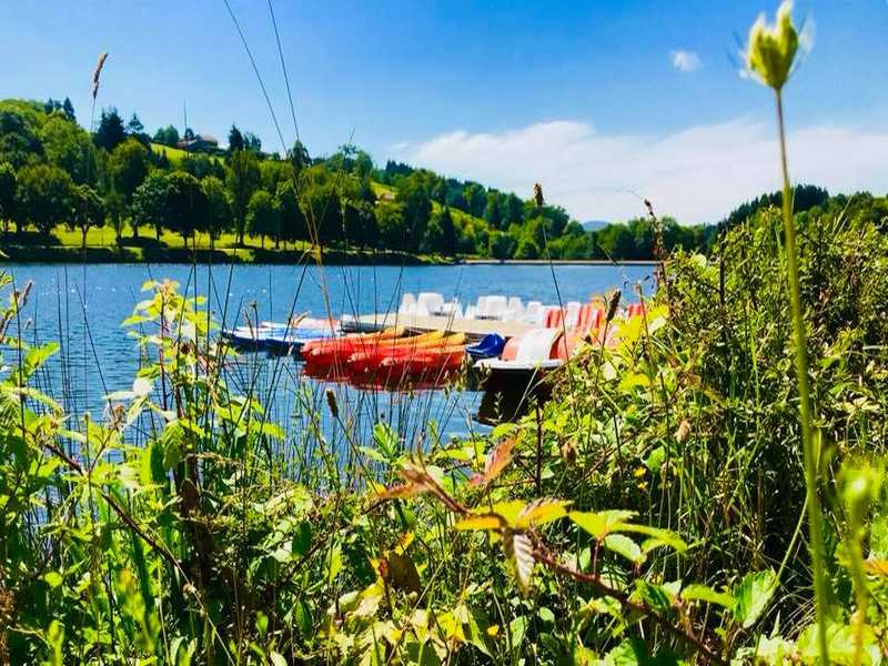 France - Auvergne - Saint Rémy sur Durolle - Camping Les Demeures du Lac 3*