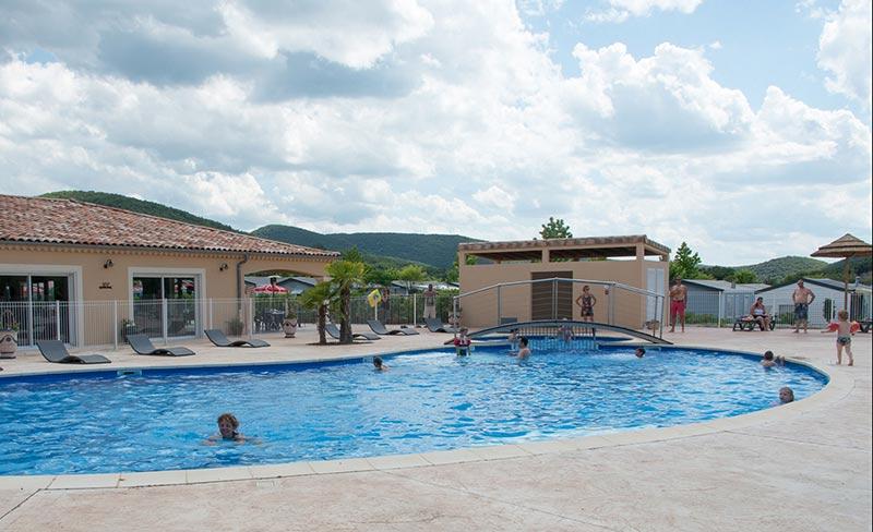 camping-sous-bois-st-maurice-d-ibie-equipements-2-piscines-2019